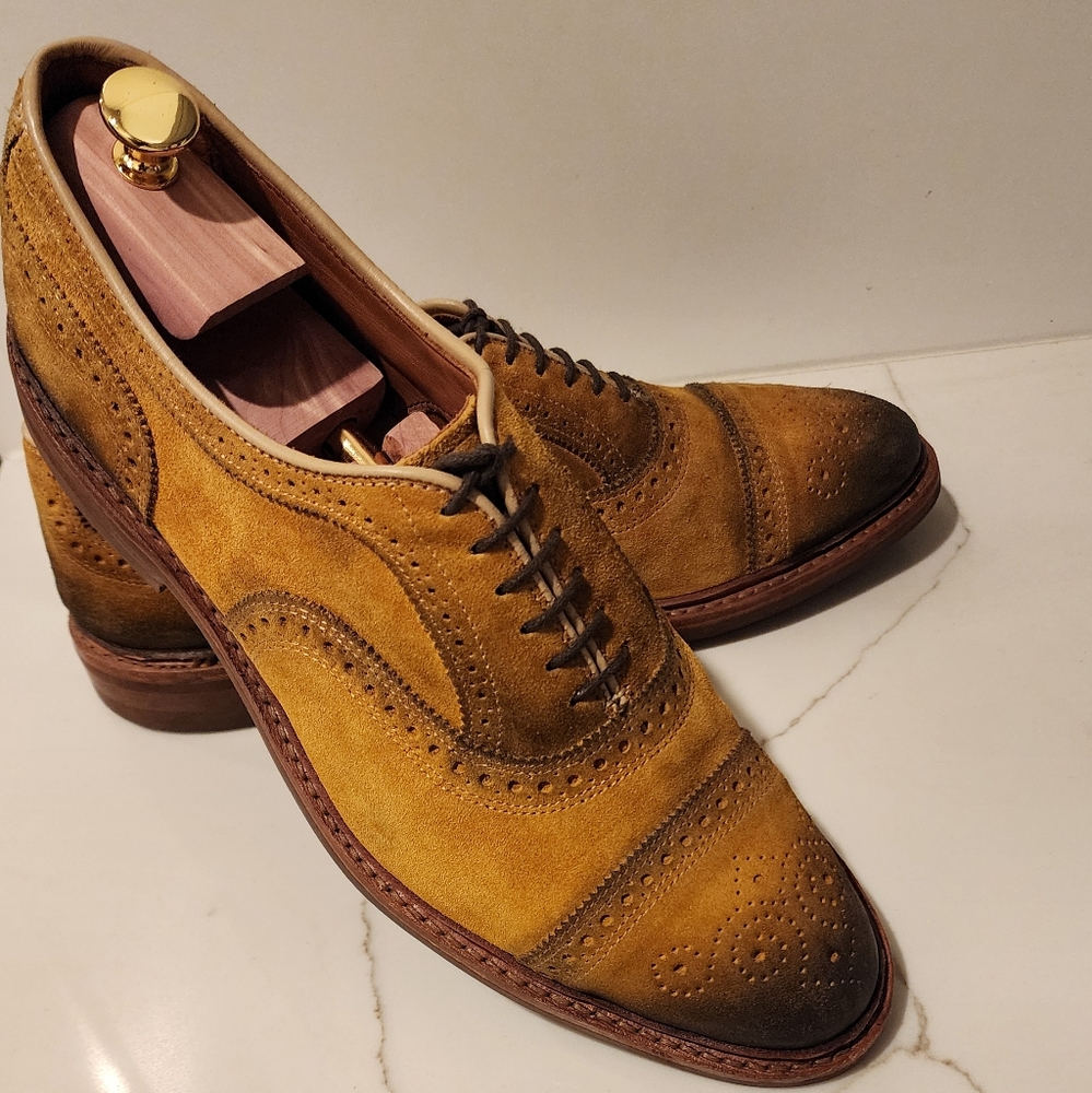 Allen Edmonds yellow suede shoes size 11